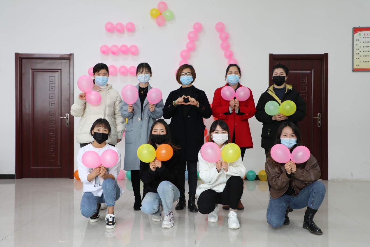 211590048171131878.jpeg 妇女节4.jpg